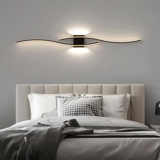 Applique murale moderne à bande LED à double courbe avec télécommande, luminaire décoratif de chevet, noir et or, pour salon, chambre à coucher